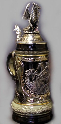 Немецкая пивная кружка из белой глины с оловянной крышкой